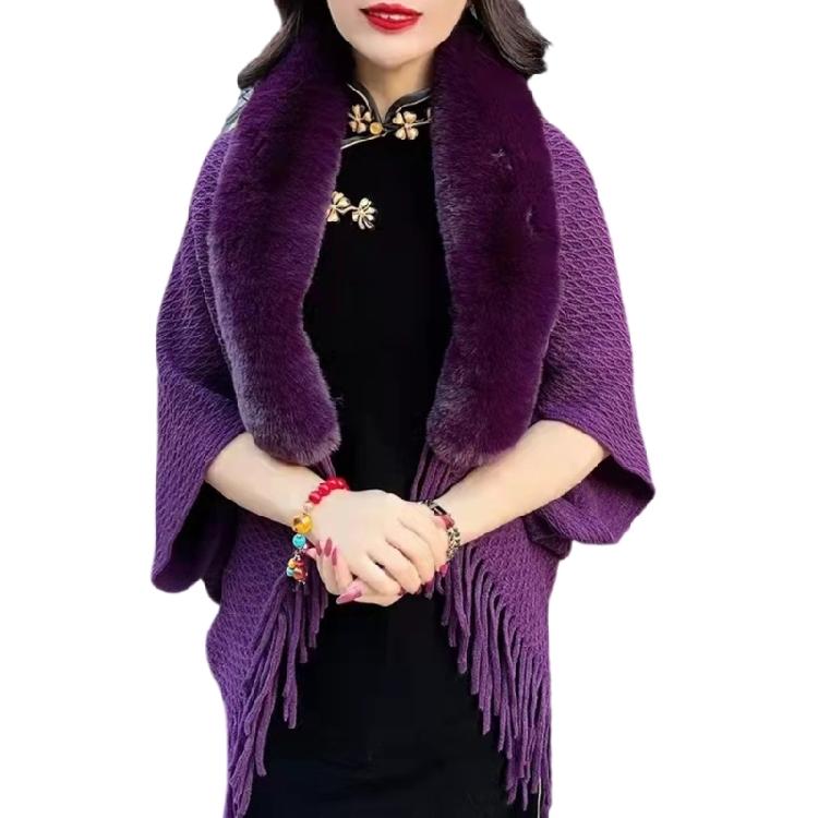 Luxurious Plush Shawl Neckerchief Shawl Plush Wrap Elegant Long Bridal Shawl for Hiking, Camping, and Travel Use