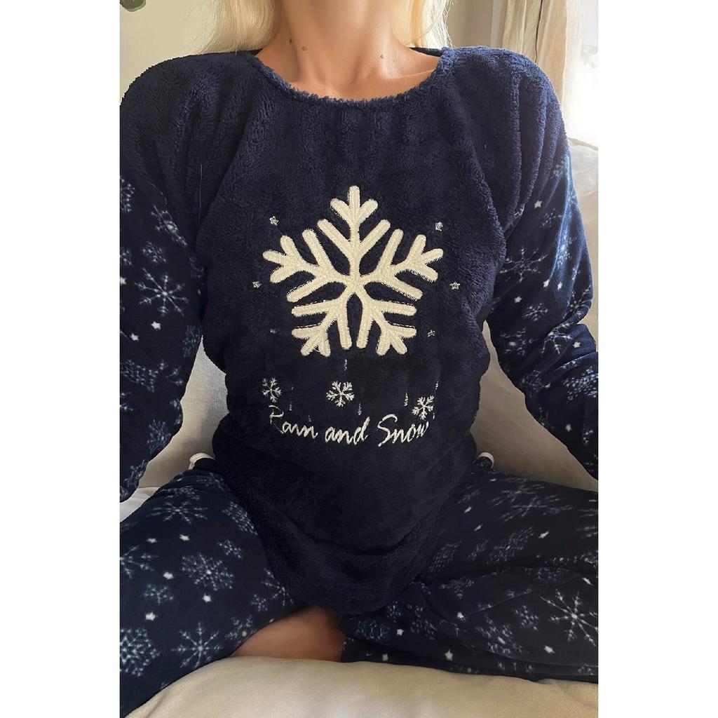 Set pigiama in peluche con motivo fiocchi di neve da donna