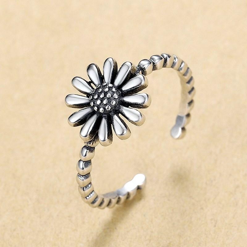 New Simple Personality Small Daisy Flower Copper Jewelry Sunflower Retro Thai Copper Exquisite Opening Rings Jz035