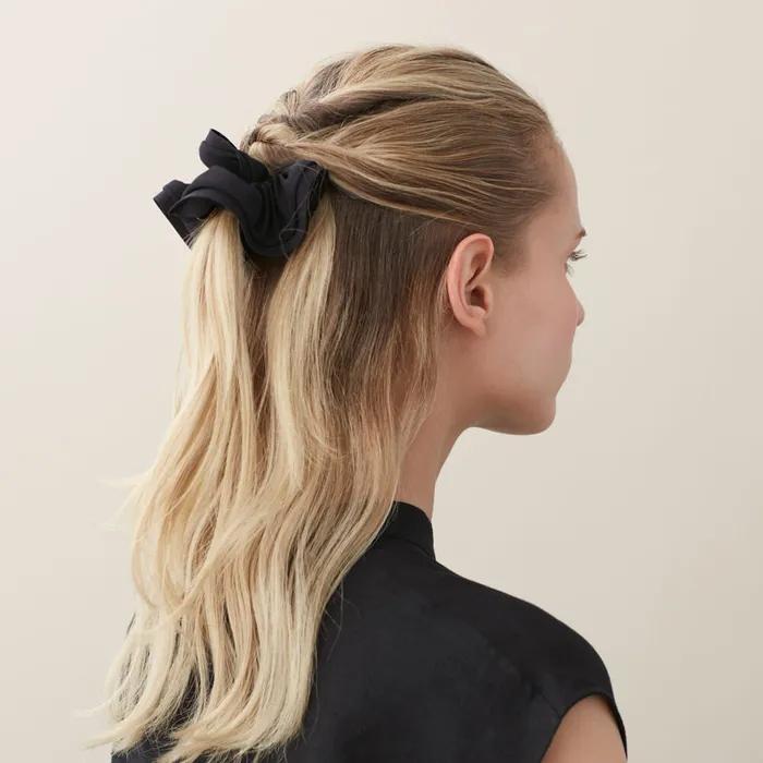 [Alexandre de Paris] Rosé Scrunchie Beige 5