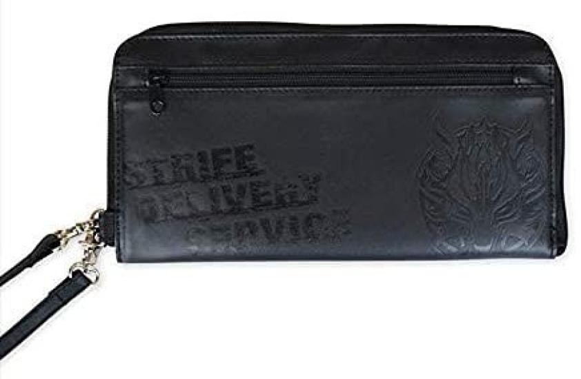 

Final Fantasy Cloudy Wolf Passport Case