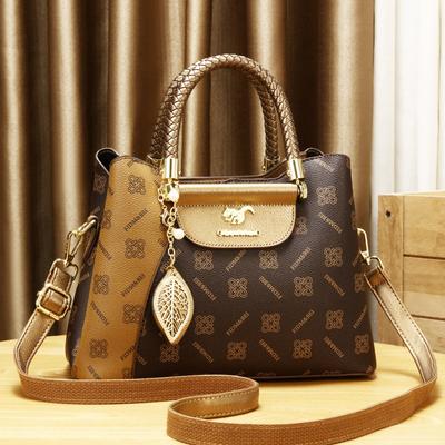 Fashion Brand Designer Women's Handbag New Western-style Shoulder Bag Large Capacity Casual Crossbody Bag Classic Retro Tote Bag
