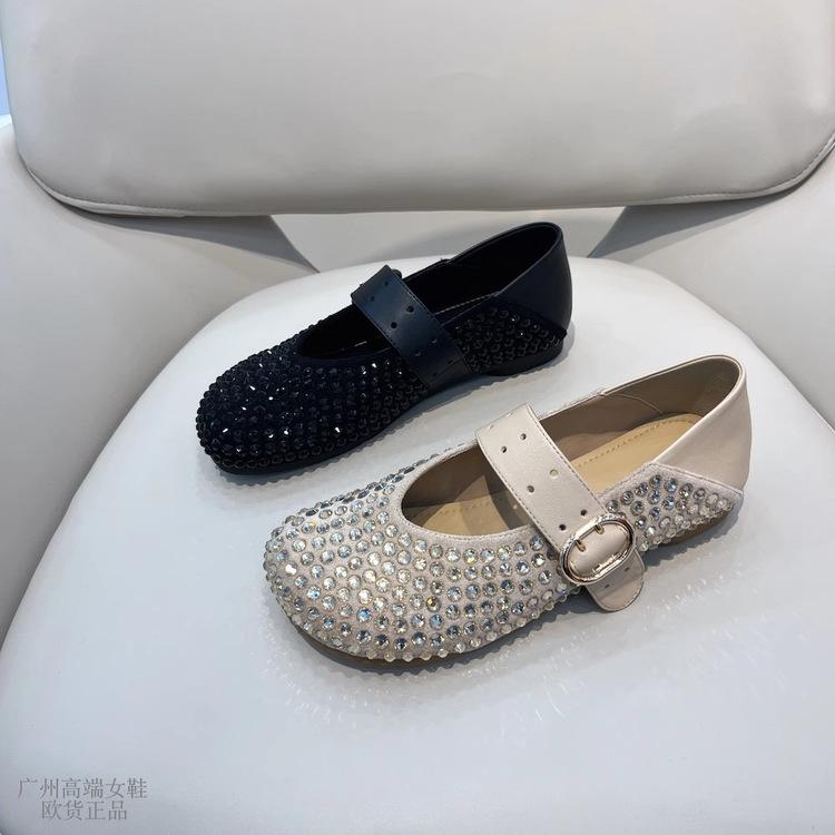[Armano] Mary Jane shoes women's round head full diamond 2025 new soft surface comfortable one-word buckle flat shoes