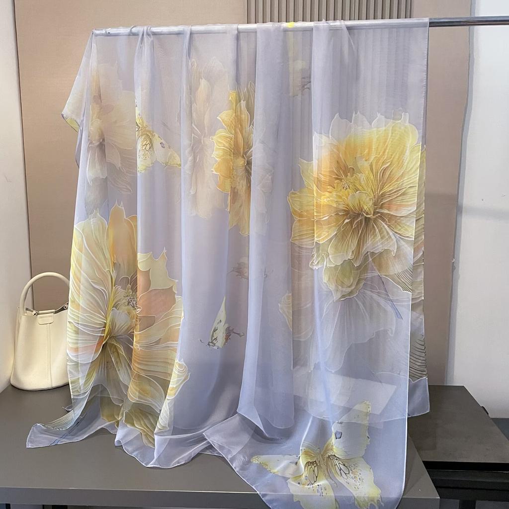 Damski szal wysokiej klasy, nowy, duży, modny, wszechstronny i stylowy szal wiosenno-letni, szal-krem przeciwsłoneczny dla mamy