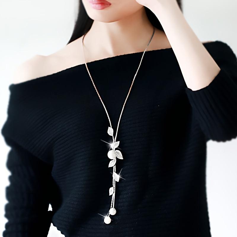 Fashionable Korean Style Leaf Imitation Pearl Tassel Long Sweater Chain Pendant for Women Daily Gift
