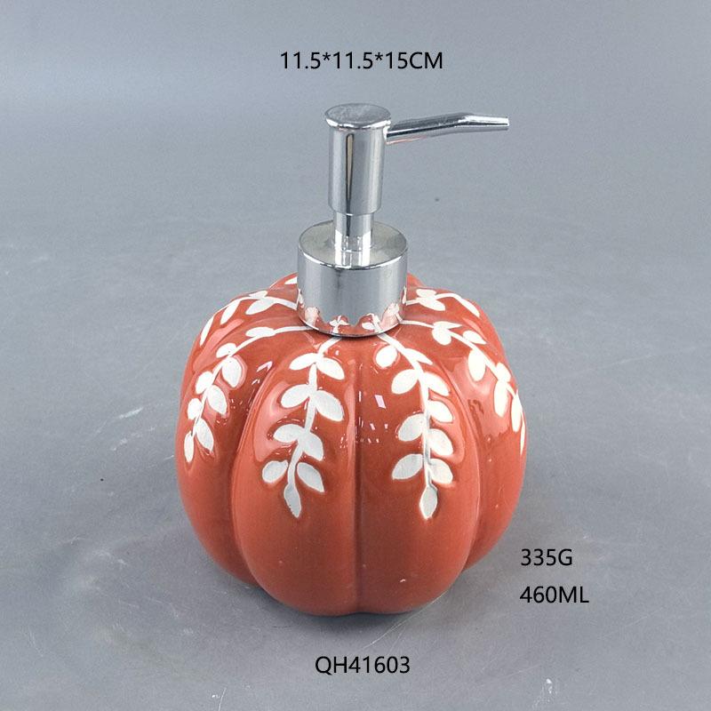 Creative Halloween Ceramic Pumpkin Lotion Bottle Hotel Bathroom Ceramic Lotion Bottle Dispensing Bottle Press Bottle Ceramic pumpkin lotion bottle-yellow