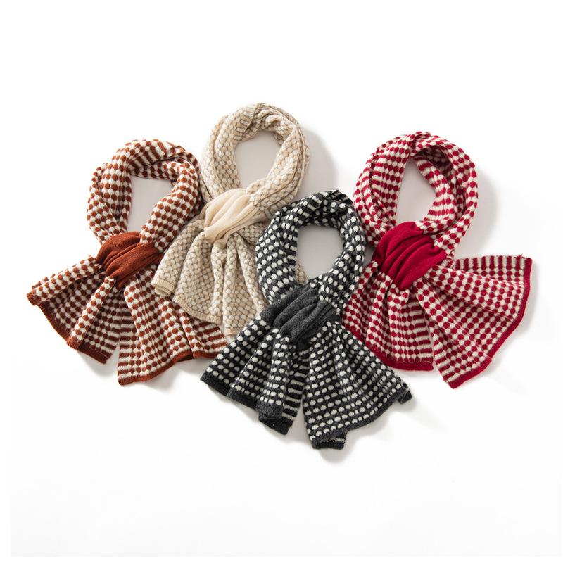 Women's 100% Pure Cashmere Plaid Scarf - Warm, Versatile, Fashionable for Autumn/Winter
