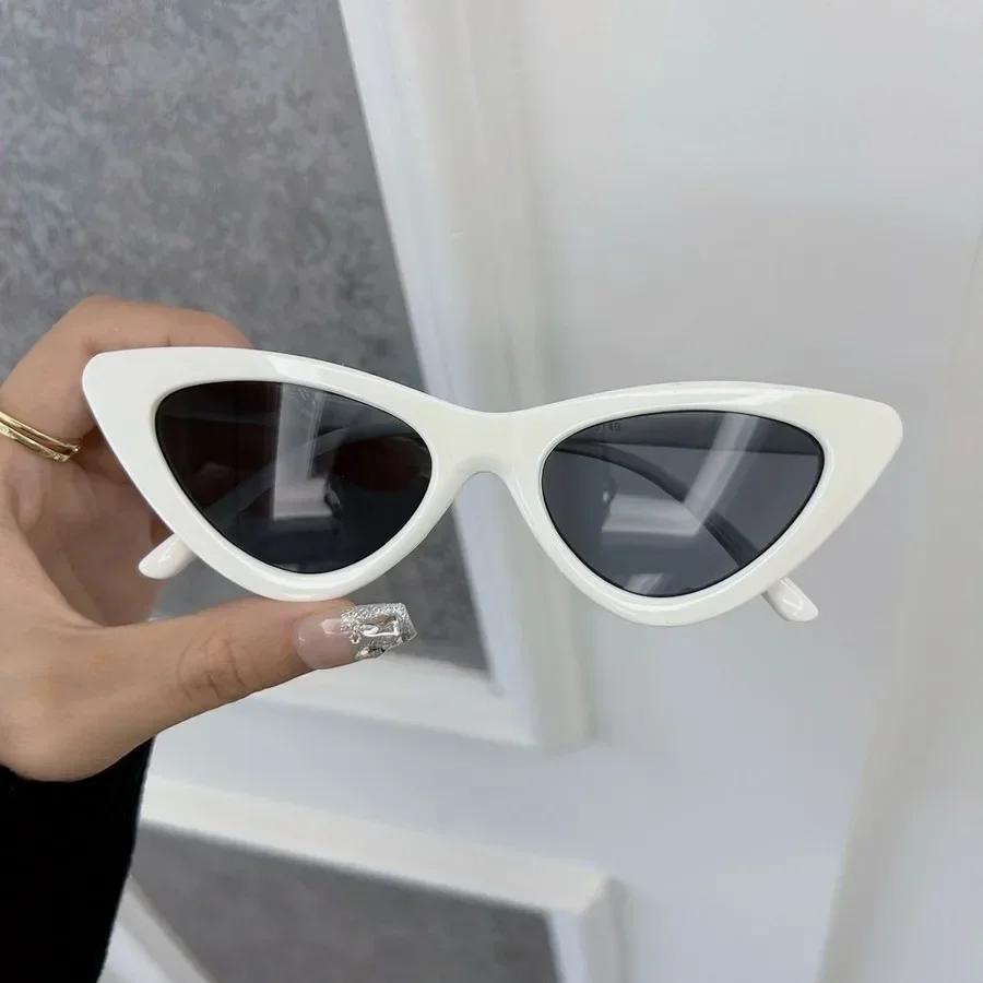 Designer Brand Cat Eye Sunglasses Women Men Colorful Small Frame Sun Glasses Female Mirror Colors Beautiful Fashion