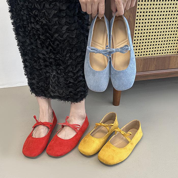 Evening Wind Temperament Square Head Bow Single Shoes 2025 Spring French Age Reduction Suede Square Head Flat Bottom Mary Jane Single Shoes