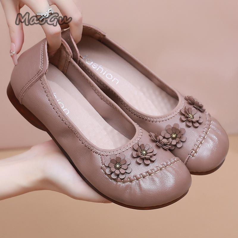 Comfortable Non-Slip Flat Shoes for Women Soft Sole Elderly Ladies Moccasins Spring Autumn Mom Grandma Casual Shoes Slip on