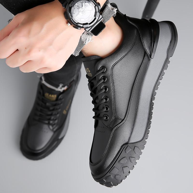 Fashion New High-quality Leather Flats Comfortable Casual Outdoors Shoes Skate Shoes Men Casual Shoes Men Footwear Designer Sneakers