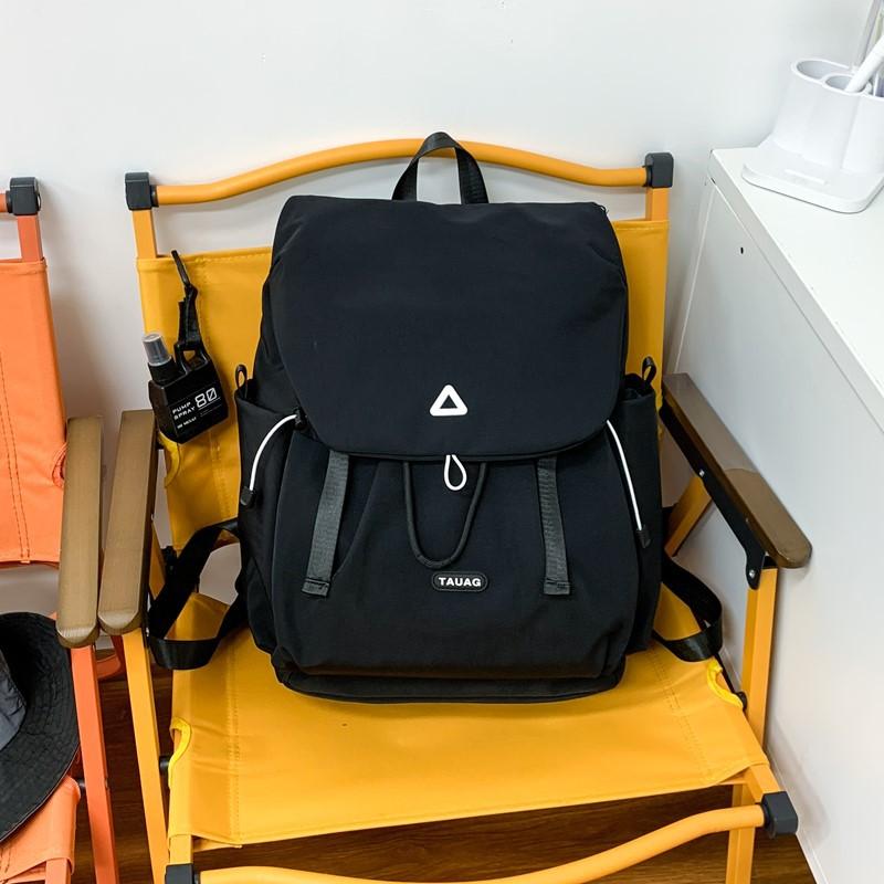 2025 new travel and leisure backpack, personalized trend, fashionable large-capacity backpack, women's light going out commuter bag