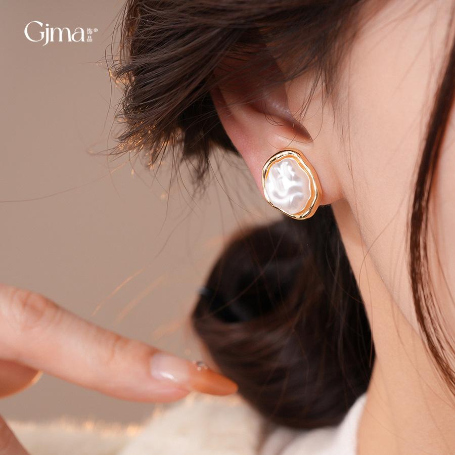 Korean Temperament Simple Irregular Geometric Pearl Ear Clips Women's Pierless Earrings Earrings