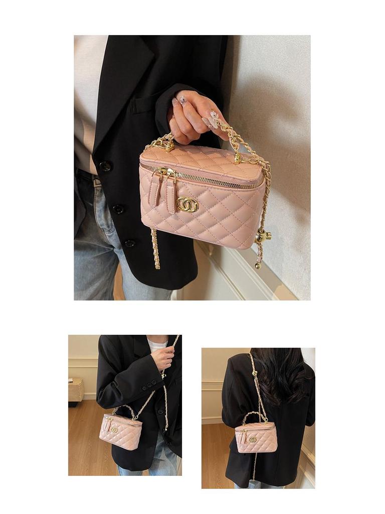 Women's 2025 Quilted Chain Bag: New Elegant Design, Autumn/Winter Trend, Versatile Crossbody Tote & Bucket Style.