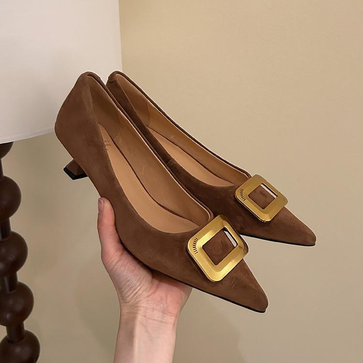 

Commuter small heels autumn 2025 new pointed professional work single shoes soft sole temperament medium heel shoes women 39 світло-коричневого кольору