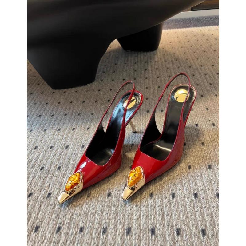 Mote Motedesign Innlegg Edelstener Spiss Tå Patentlær Sexy Slingback Sandaler Damepumps Høye Hæler Bryllup Bankett Sko