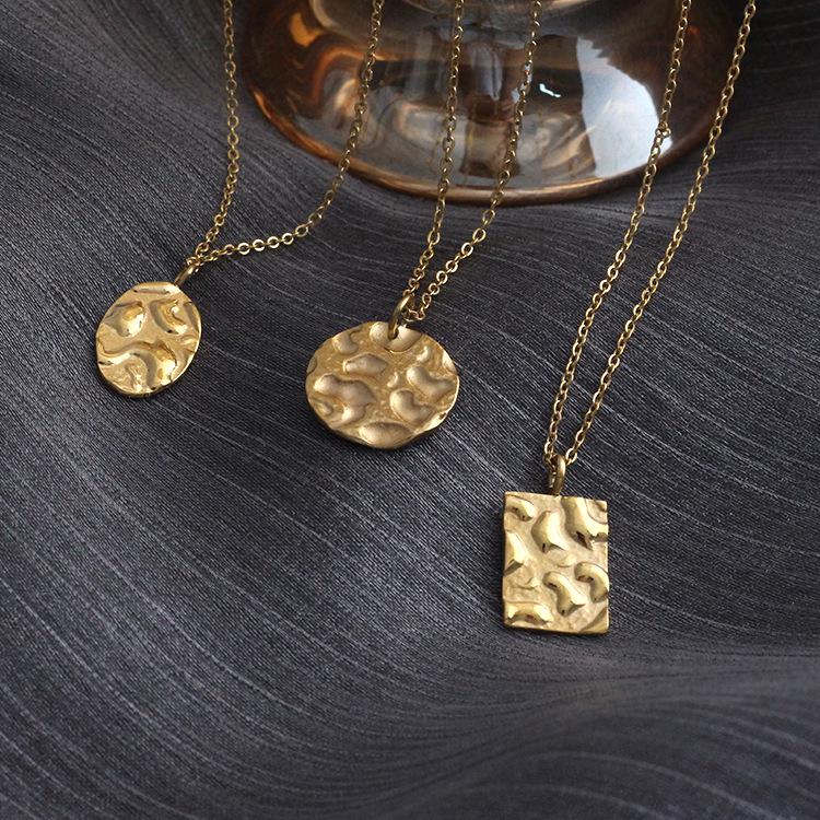 18K Gold-Plated Titanium Steel Pendant, Geometric Round Design, Trendy Style, Similar to Xiaohongshu Necklace.