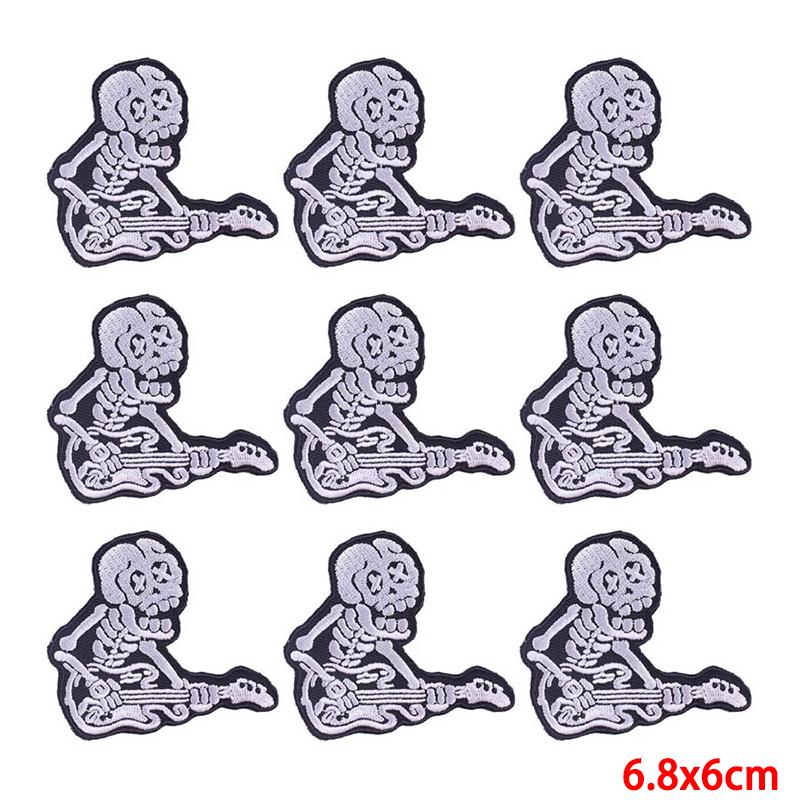 10 Pcs/lot Wholesale Embroidery Patch Iron On Patches For Clothing Patches On Clothes Jackets Decor Applique Sew Supplies