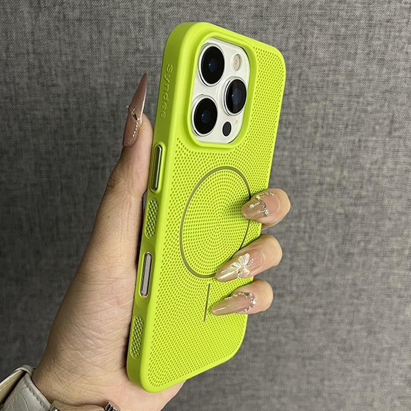Luxury Mesh Hole Heat Dissipation Case for iPhone 16 15 14 Plus 13 12 11 Pro Max For Magsafe Wireless Charge Hard PC Thin Cover