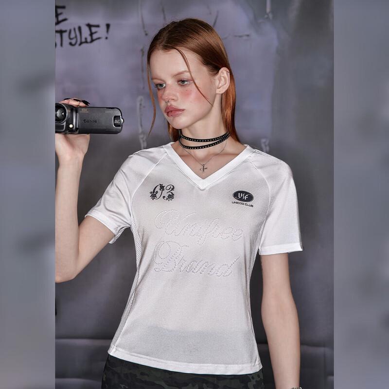 UNIFREE Women s Jersey Mesh V-Neck T-Shirt S