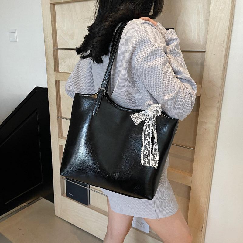 Premium Bag Women's New Popular Fashion Versatile Commuter Bag Shoulder Bag Large Capacity Tote Bag