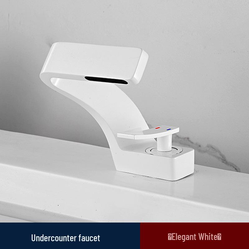 Rubinetto Ottone a Cascata Dorata – Lavabo Lusso a Foro Singolo