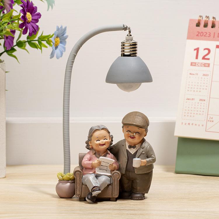 

Old Wedding Couples Anniversary Creative Nightlight Button Powered Battery