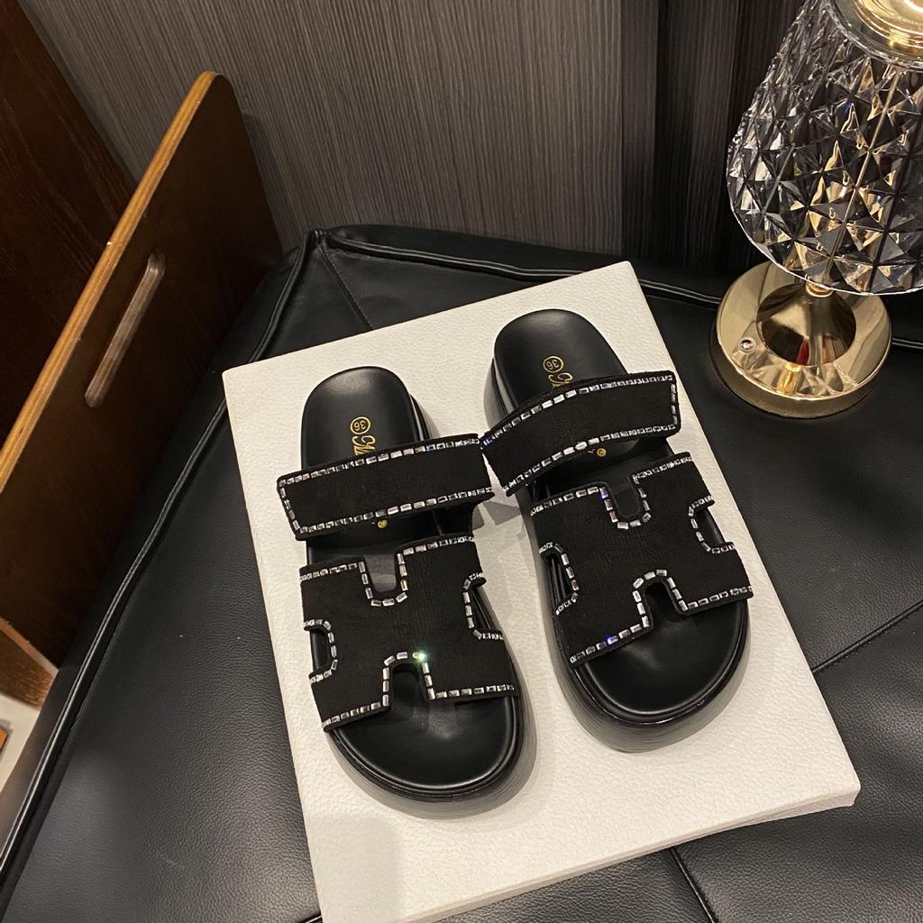 Cool Slippers Women's New Summer Wear In 2025 Fashionable Versatile Rhinestones Heightened Thick Bottom One-word Drag Non-slip and Wear-resistant