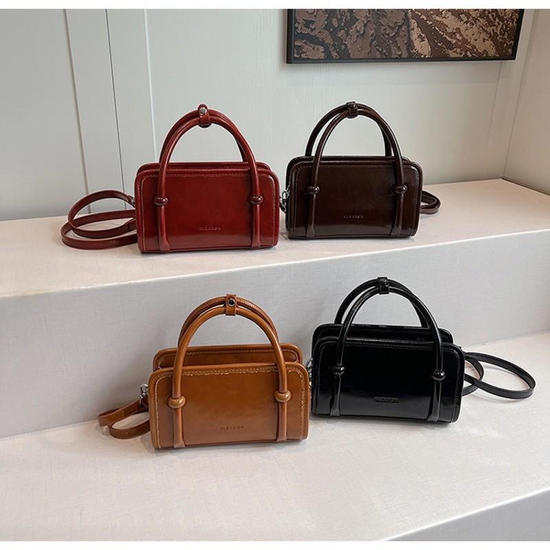 IELGY Autumn Winter Fashion Retro Small Square Bag All-Match Crossbody