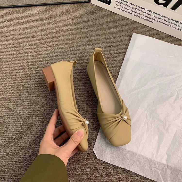 French Temperament Pearl Evening Breeze Gentle Single Shoes Women 2025 Spring New Mary Jane with Skirt Maternity Shoes Women