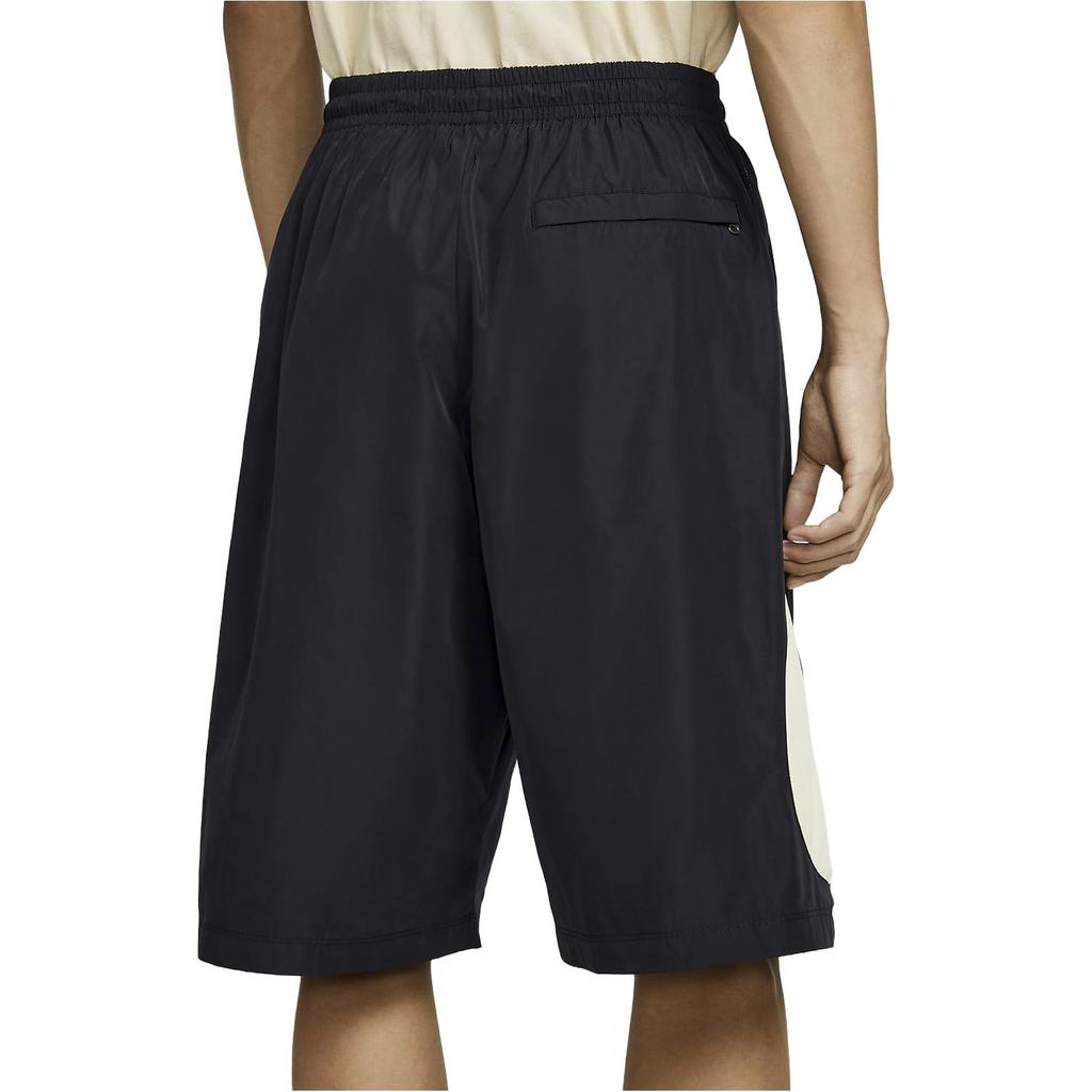 Nike Swoosh Großer Logo-Print Straight-Leg Shorts Herren Unterteile Schwarz FB7870-010