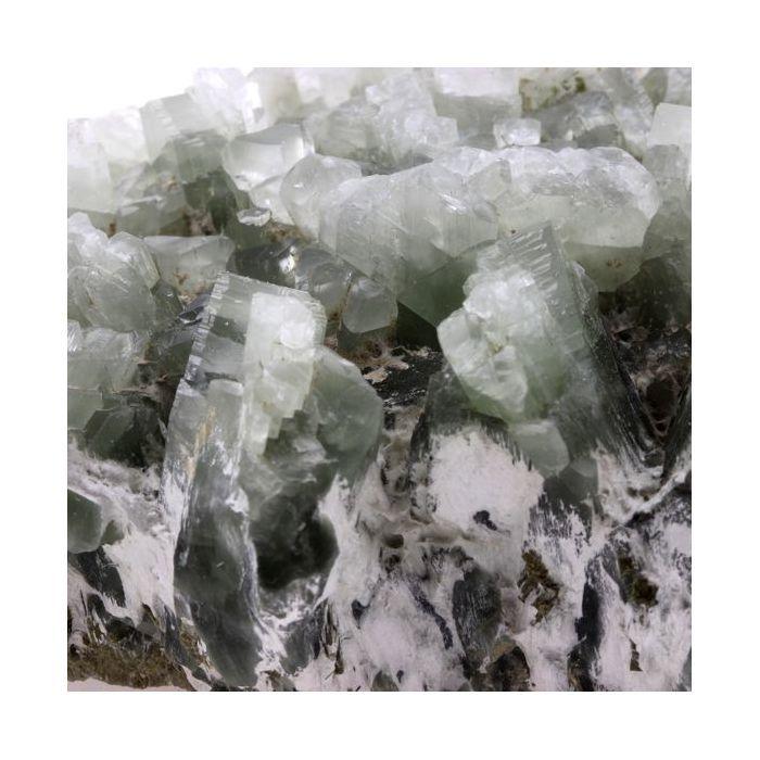 Pericline + Amphibole 1850.0 carats