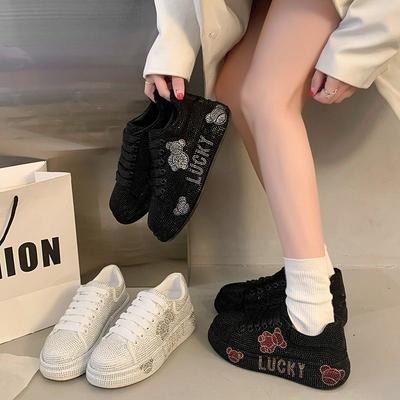 Damenschuhe – Sportschuhe