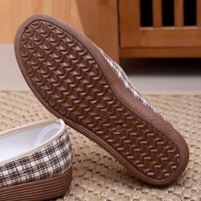 Spring and Summer Women's Singles Shoes One Foot Soft Soled Shoes Flat Bottom Anti Slip Casual Mom Shoes