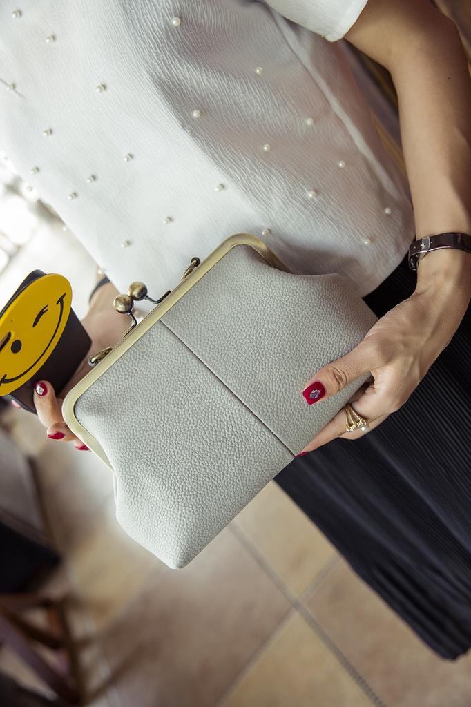 New Women's Bag Clip Mouth Shell Bag Autumn and Winter European Retro Hand-held Shoulder Bag PU Chain Bag