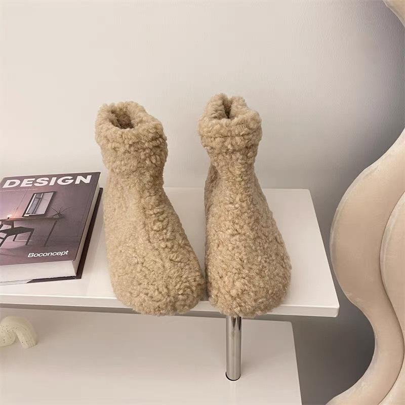 Fashion velvet thickened snow boots women's new warm, non-slip and comfortable flat-bottomed short fluffy boots