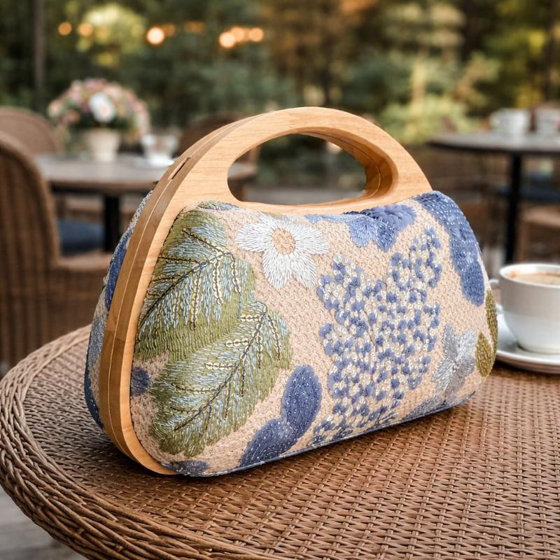 Elegant Clutch Bag Evening New Arrival Crossbody Woven Fashion Tote Embroidered Shoulder Designers Luxury Brand Female Bags Vip