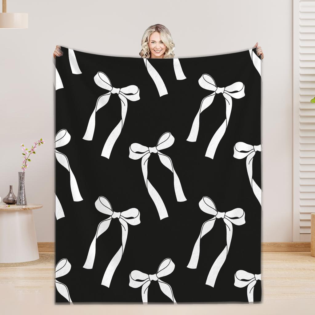Personalized Blanket For Boys Girls - 4 Sizes And 30 Plus Colors Custom Bow Blanket Gifts for Relatives And Friends