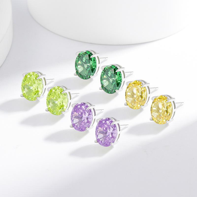 925 Sterling Silver Jewelry Light Luxury High Carbon Diamond Ice Flower Cut Bright Oval Simple and Elegant Stud EarringsGood product