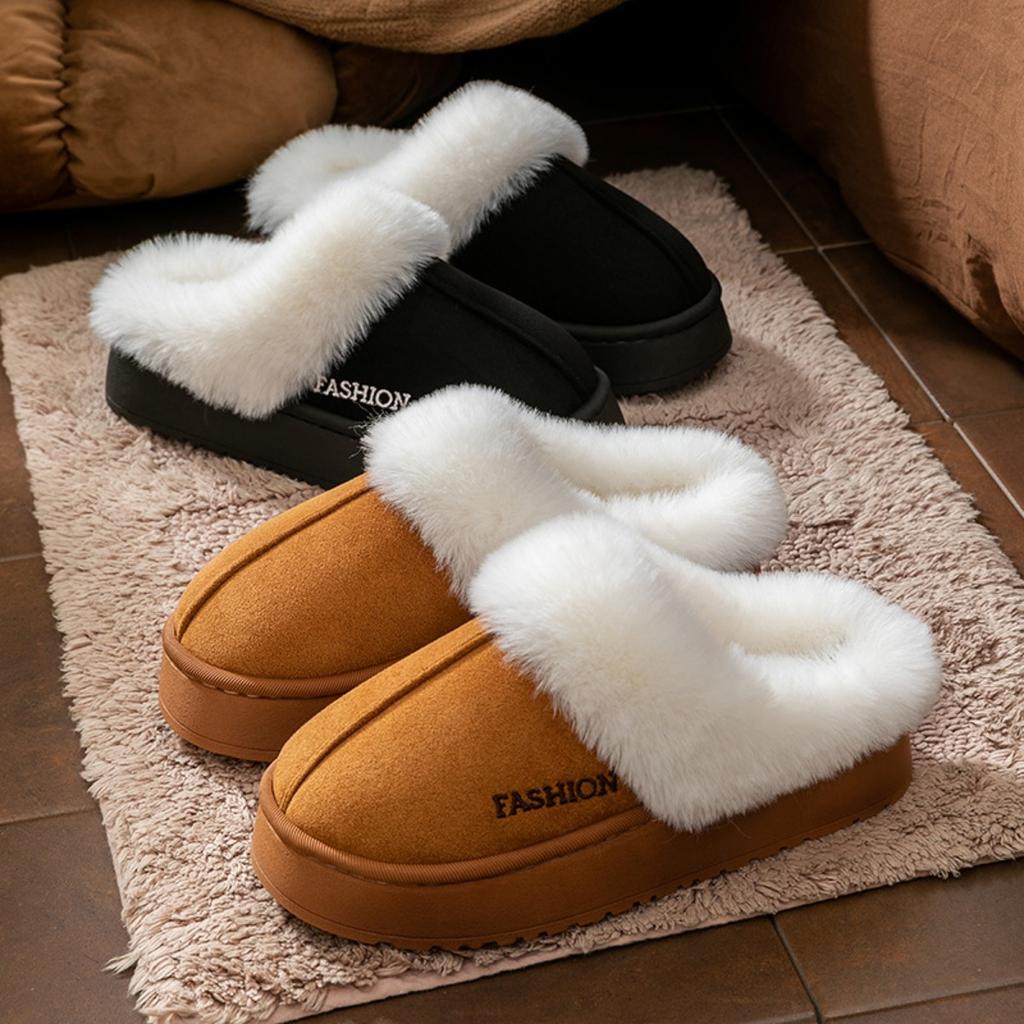 Thick and Warm Cotton Slippers with Added Velvet, Suitable for Women To Wear Outside In Winter. Soft Soled Plush Slippers for Home and Indoor Use