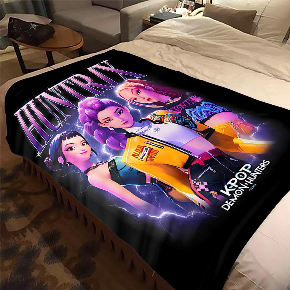 1Pc HUNTR/X KPOP Print Flannel Blanket, Comfortable for All Seasons, Home Decor, Warmth and Comfort, Perfect for Christmas Gifts821091