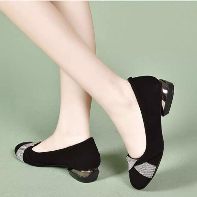 Neue Damen rutschfeste vielseitige niedrige Absätze matt runde Zehenpartie nicht müde Füße flacher Ausschnitt trendige Einzelne Schuhe