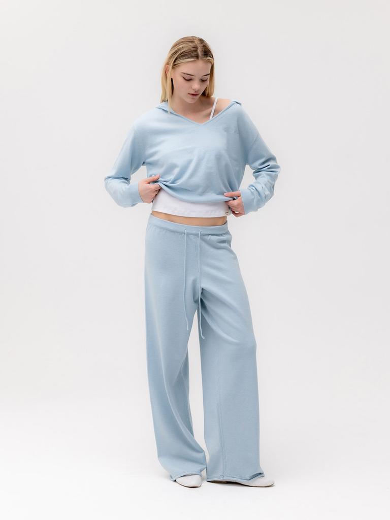 GLOWNY G Hug V-Neck Knit Hoodie (Baby Blue)