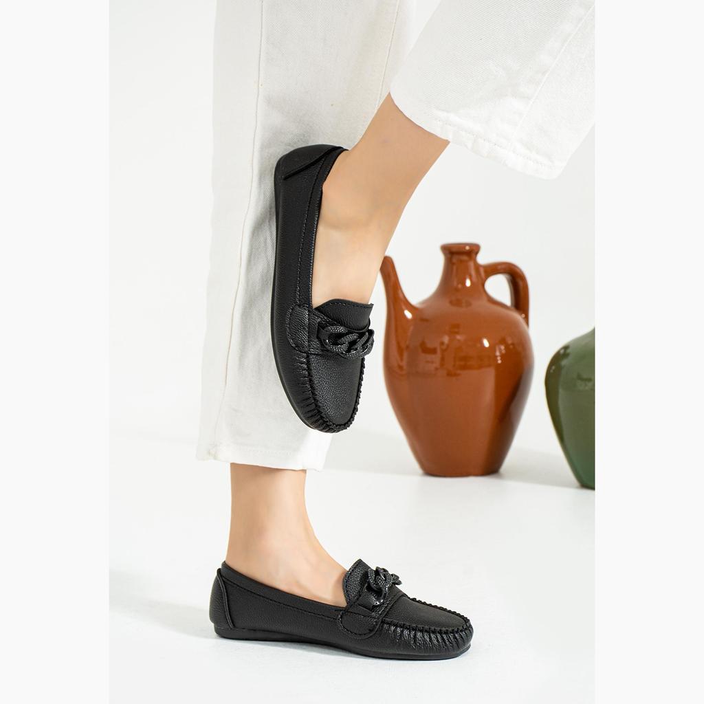 New Season Chain Buckle Comfortable Sole Fashion Women's Shoes Moccasins 001-179-23