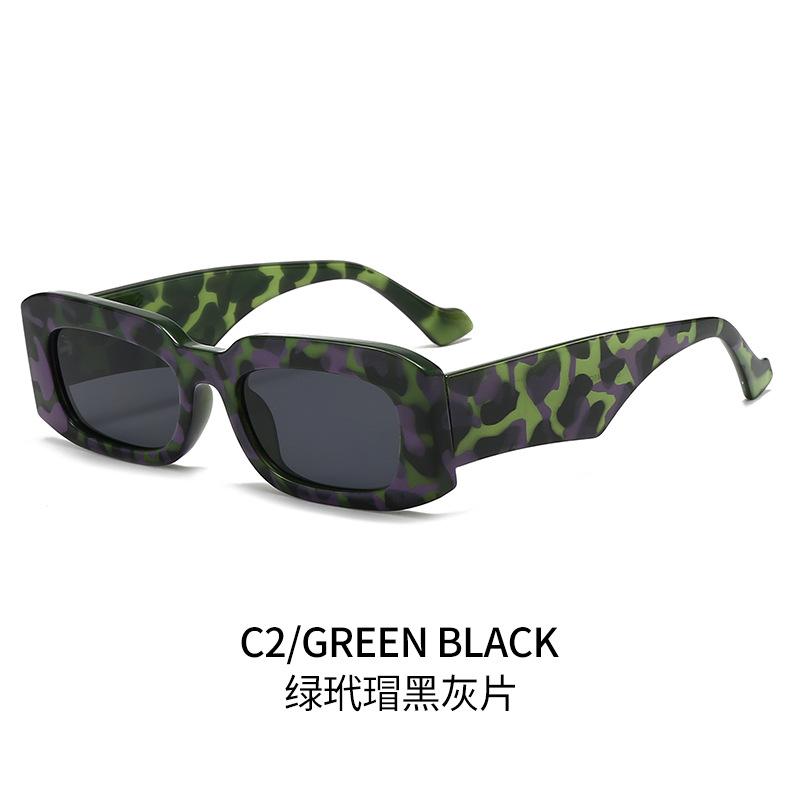 Minimalist Rectangular Sunglasses for Women Men Versatile Fashion Glasses Chic Style Trendy Eyewear for Every Occasion