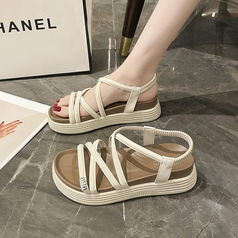 

Сандалии Rome with Skirt женские летние 2025 года, новые универсальные пляжные сандалии с открытым носком на платформе, супермягкие черные внешние сандалии 40