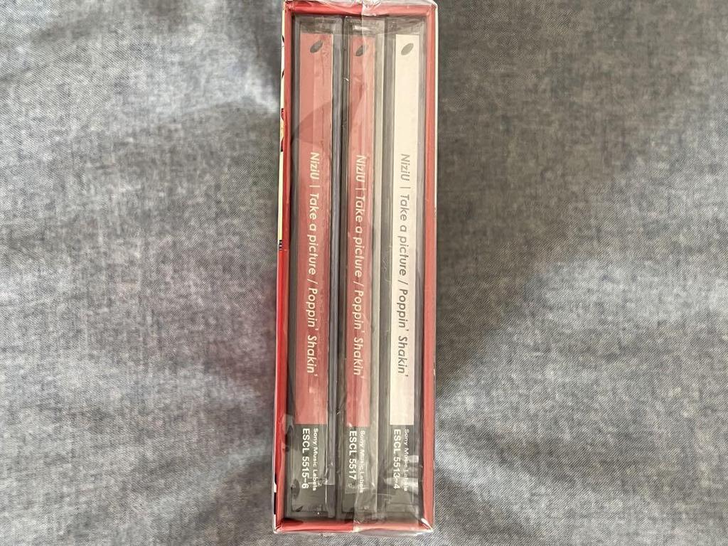 [USED] NiziU Take a picture/Poppin' Shakin' 3-disc set