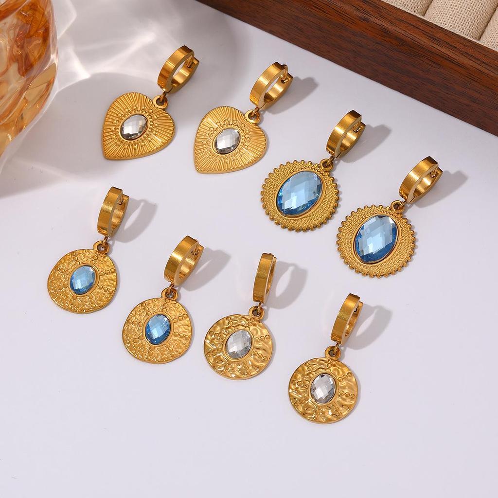 Women's Vintage-Style Stainless Steel Diamond Earrings: High-End, Luxurious, and Elegant