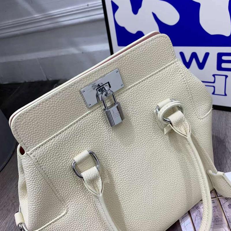 

Женская сумка New Toolbox Milk Box Bag Симпатичная кожаная сумка с верхним слоем из телячьей кожи Togo length 20 x base width 15 x height 23cm белый