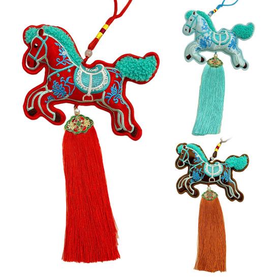 2026 Rok koně Přívěsek čínského nového roku Závěsná ozdoba s třásní Znamení zvěrokruhu Kůň Feng Shui přívěsek pro domácí dekoraci do auta